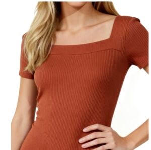 "Banana Republic" Misses (M) Like New! Pretty Orange Ribbed Bodysuit